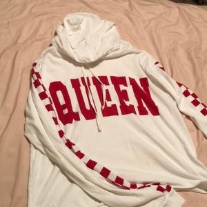 Crop-top long sleeve with hood